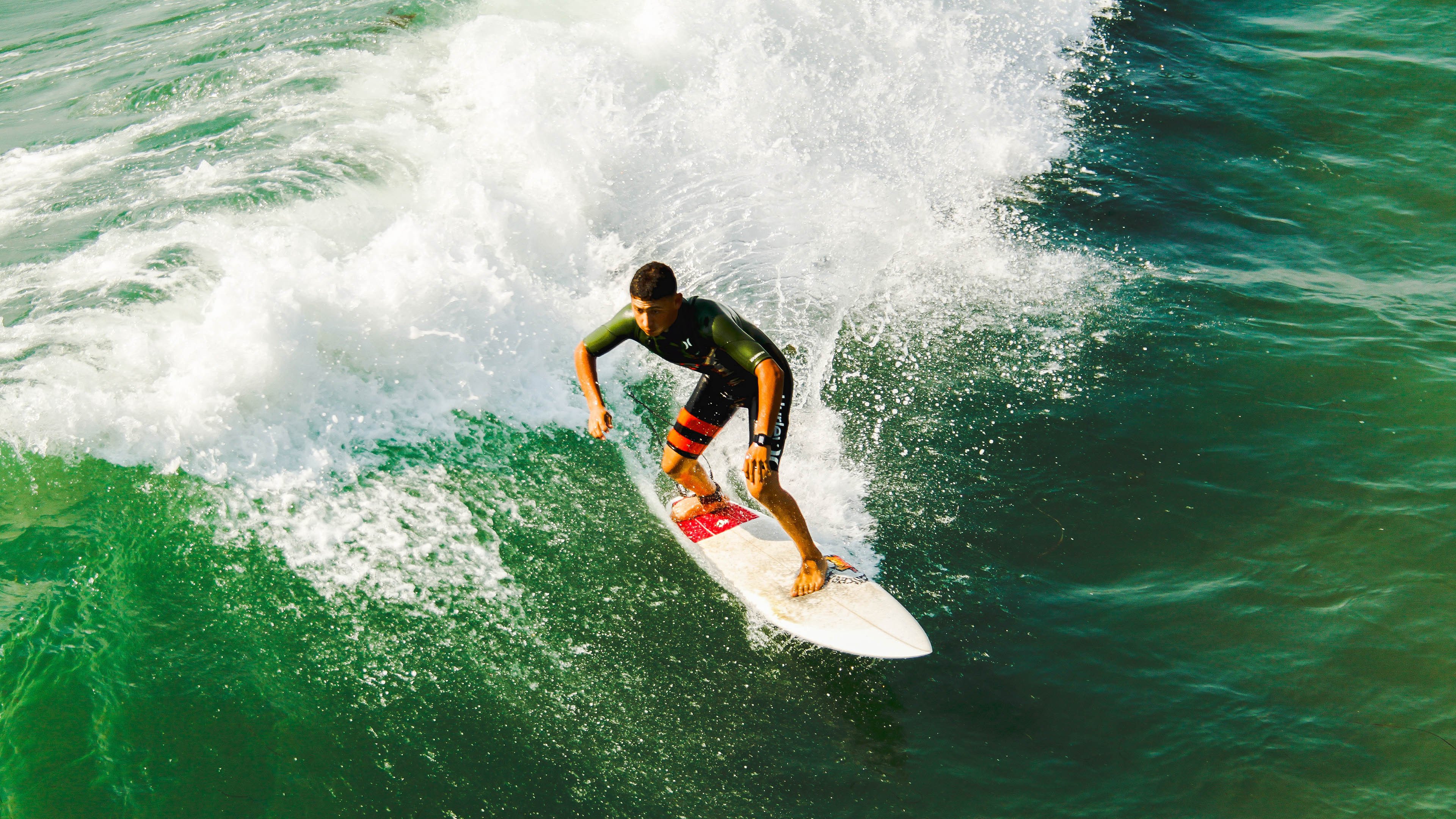 晋级下一阶段首场状态出色，塞尔维亚队观众沸腾！，Rookie重返赛场赢得满堂喝彩